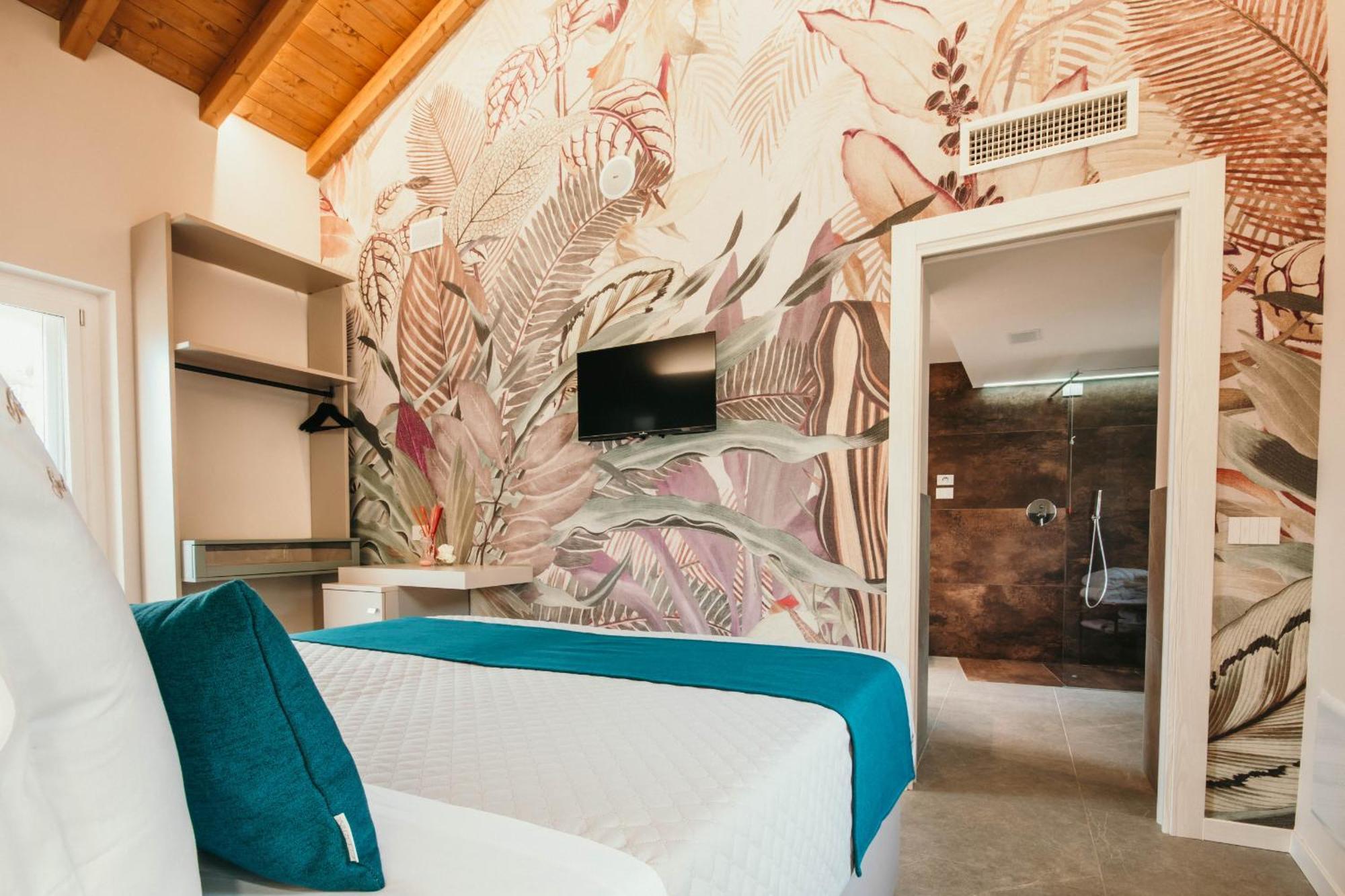 Gio Leo Guest House Lesa Dış mekan fotoğraf